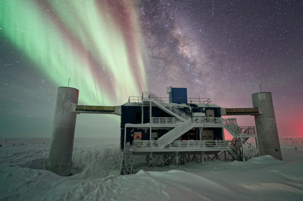 Auroras at the IceCube Neutrino Observatory